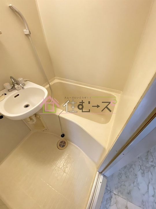 オズレジデンス玉出の風呂