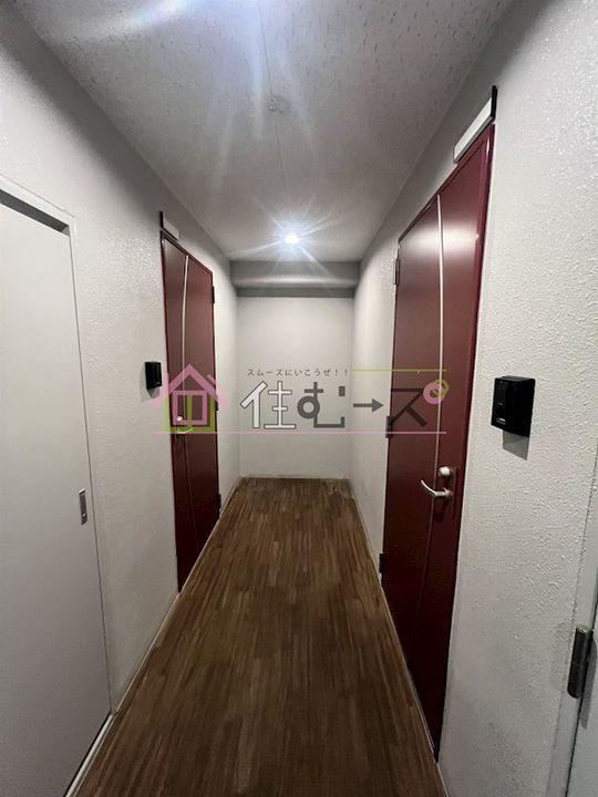 グランパシフィック清水丘の玄関