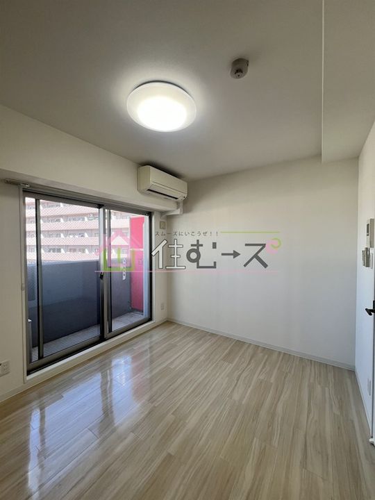 グランパシフィック清水丘の居間