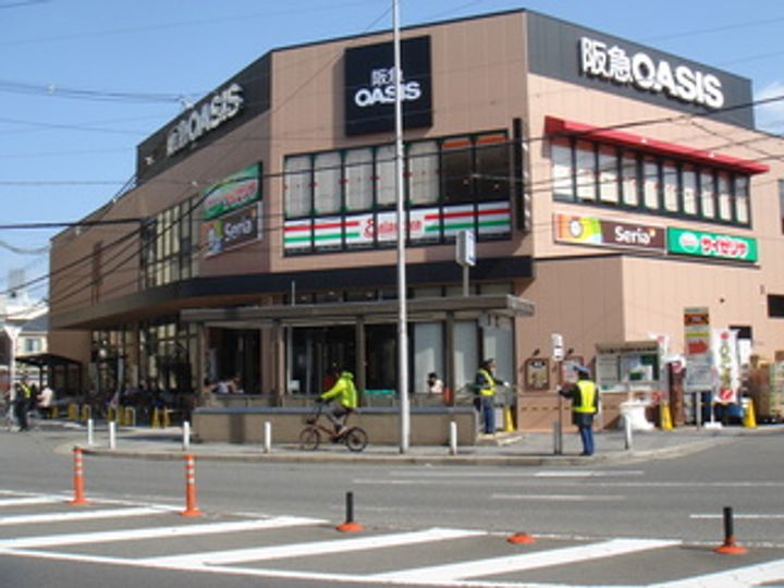 エスライズ堂島川の周辺