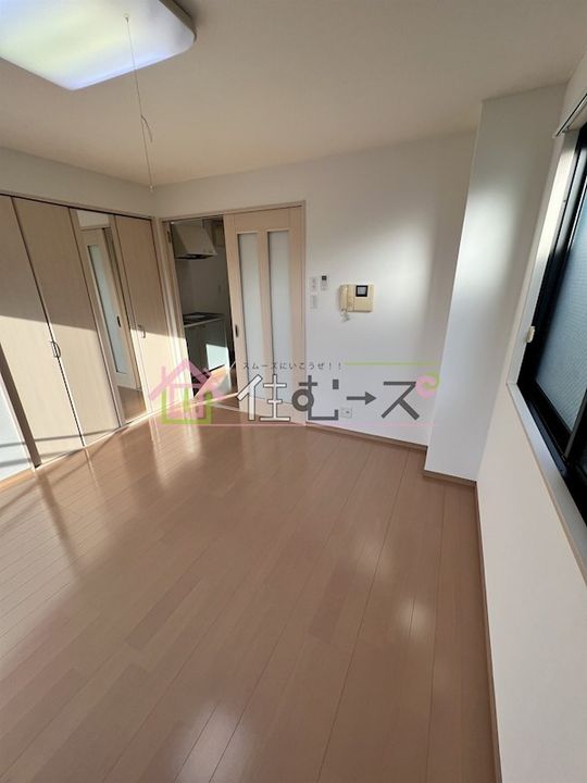 ジーナあびこの居間