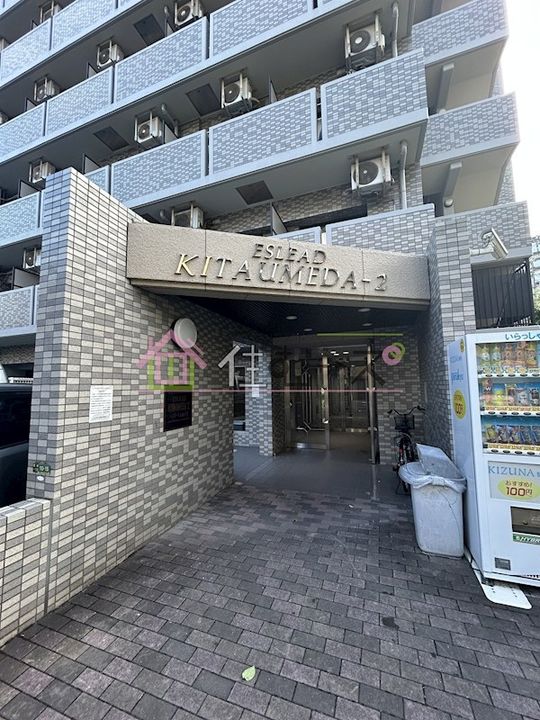 エスリード北梅田第2の玄関