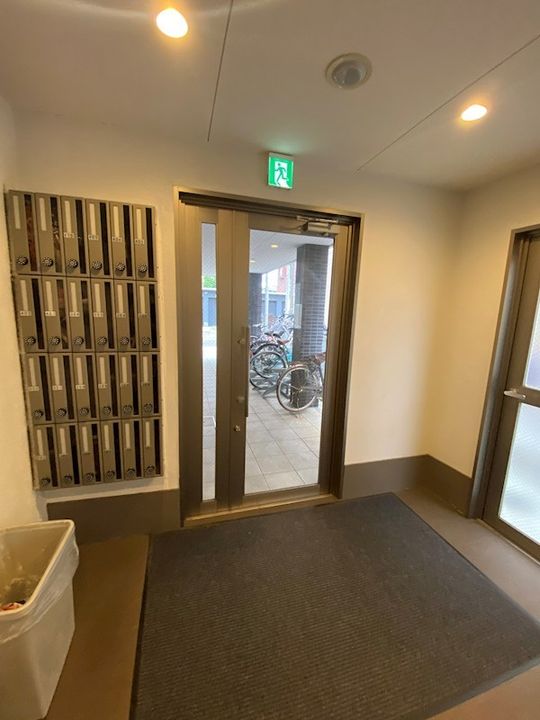 サンライフ三国の玄関