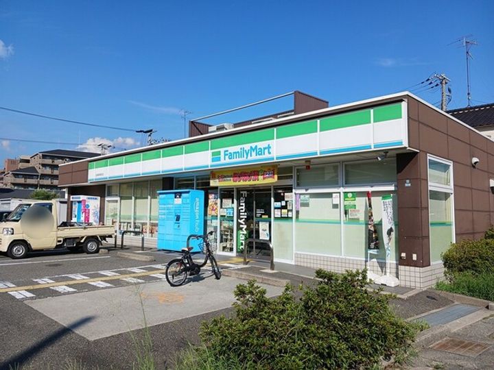 エクセル宝塚の周辺