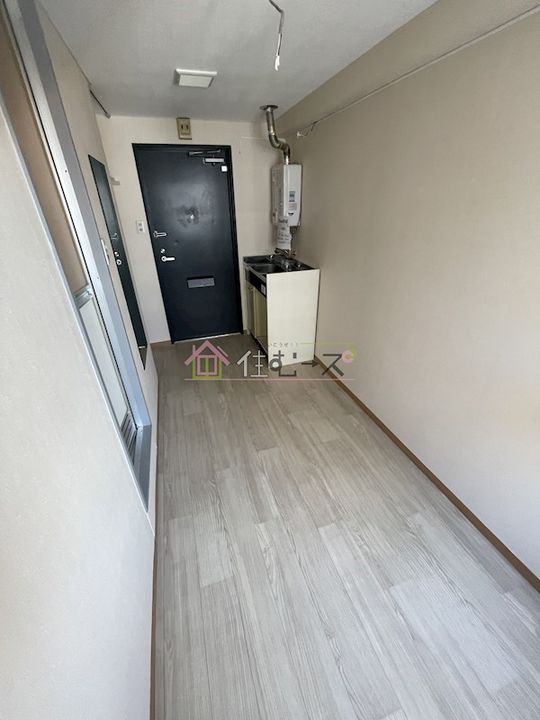昭和グランドハイツ下寺の居間