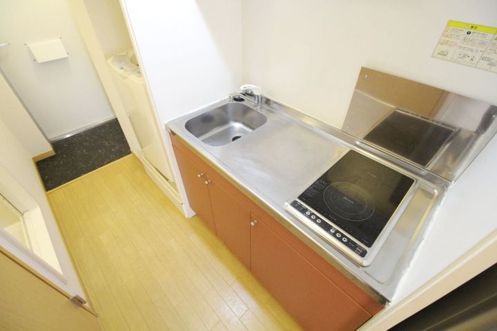 レオパレス中川西のキッチン
