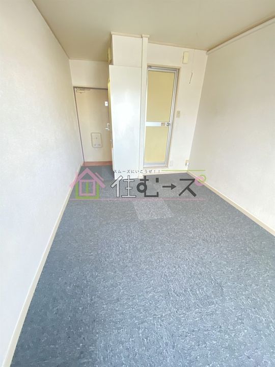 田川ロータリーハイツの居間