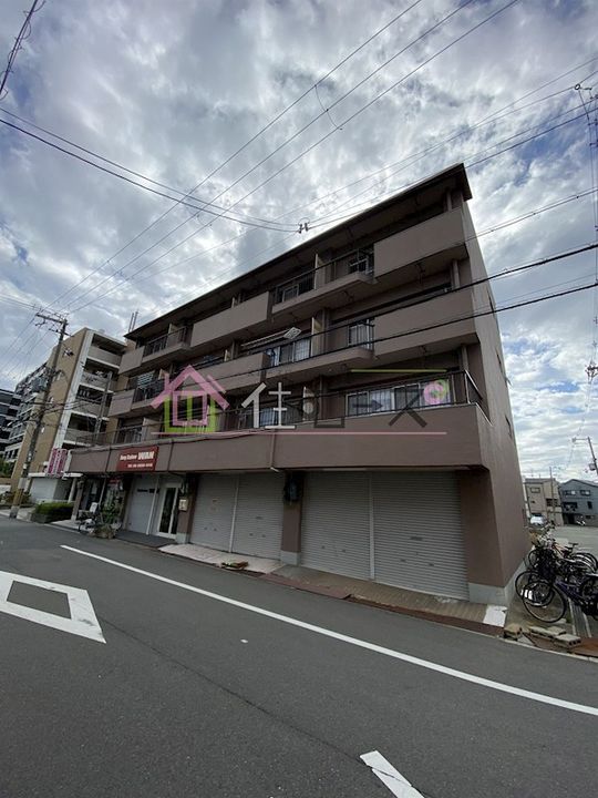 毛利マンションの外観