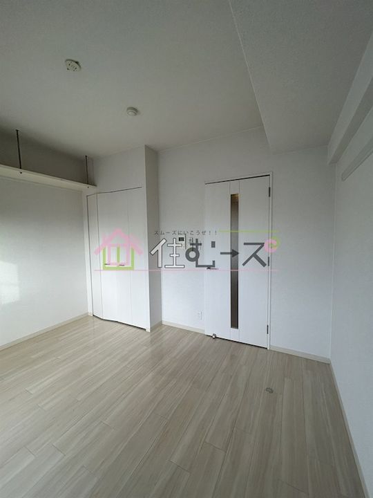 M’プラザ長居駅前の居間