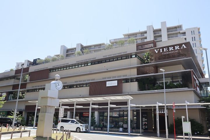 グリューネ塚口本町の外観