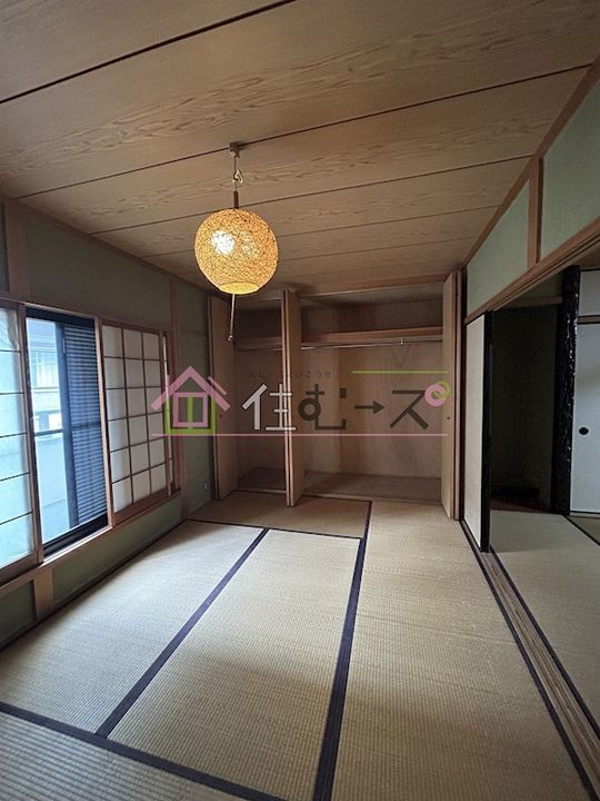 大阪府大阪市北区山崎町(一戸建)の賃貸物件の居間