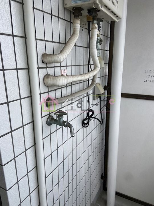 メルヘンハイツの玄関