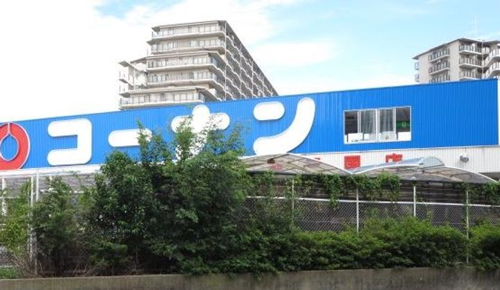 シルクハイツの周辺
