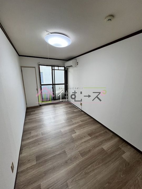 ピリカ大阪城公園の居間