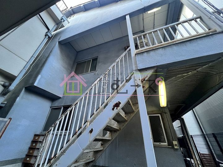 山下文化の外観