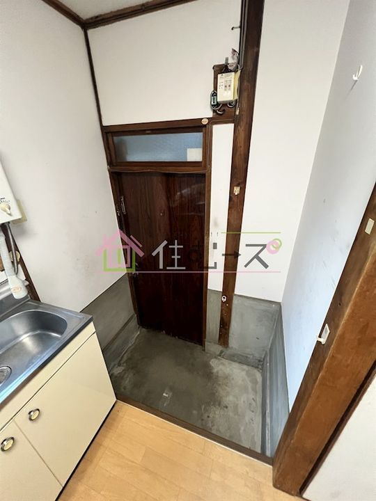 山下文化の玄関