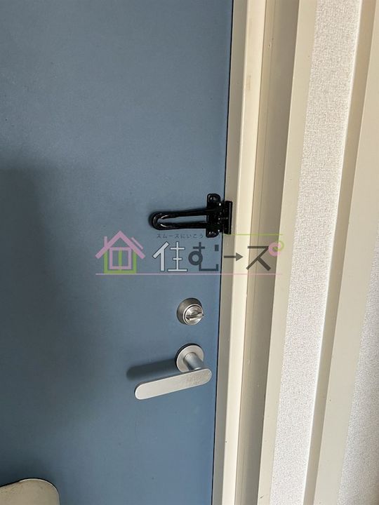 ラパンジール本田IIの玄関