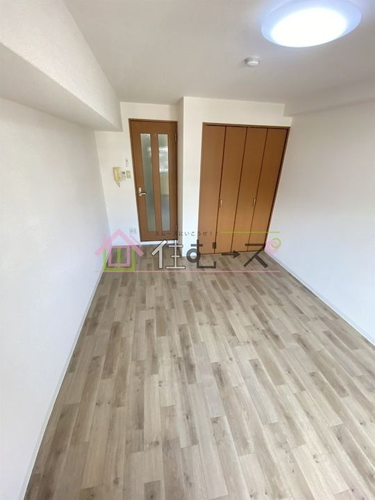 ドミール桜川の居間