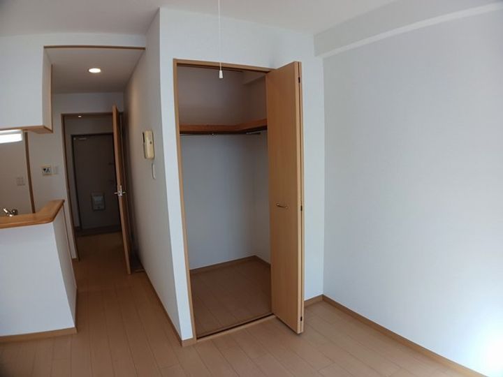 フロールマリポッサのその他画像