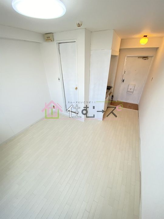 メゾンルリエルの居間