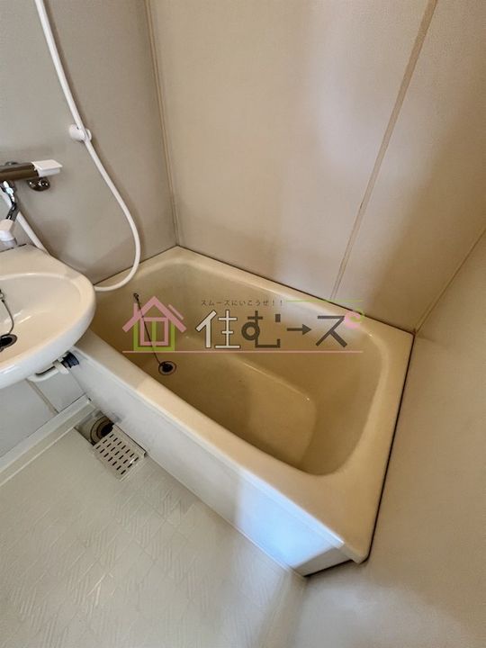 リアライズ玉出の風呂