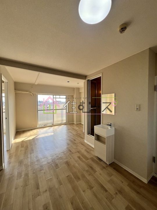 リアライズ玉出の居間