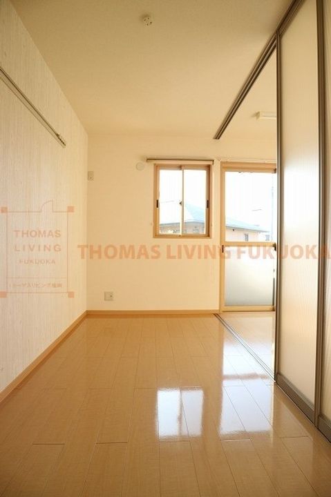 メゾンドフルールD108の居間