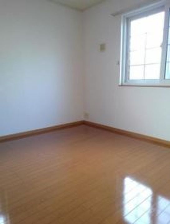 ピュアネス今泉Iの居間