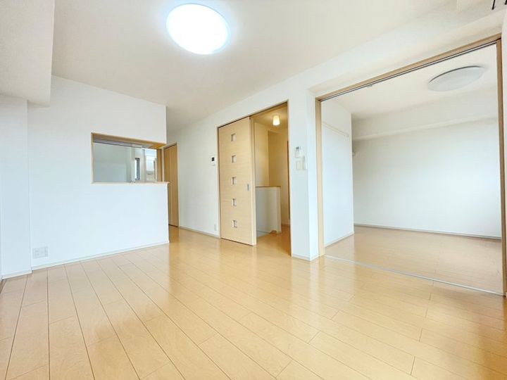 The Avenue205の居間