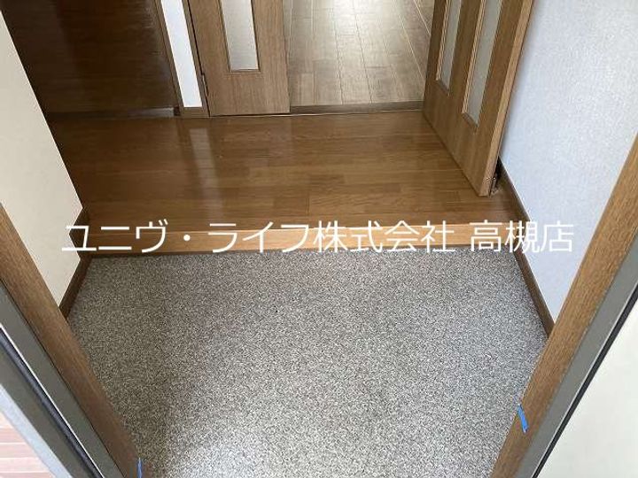 グランドール八光の玄関