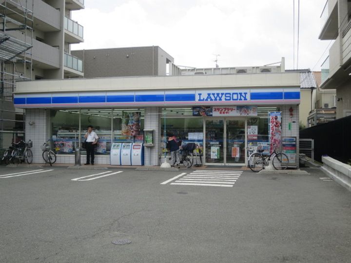 ドームイバロードの周辺