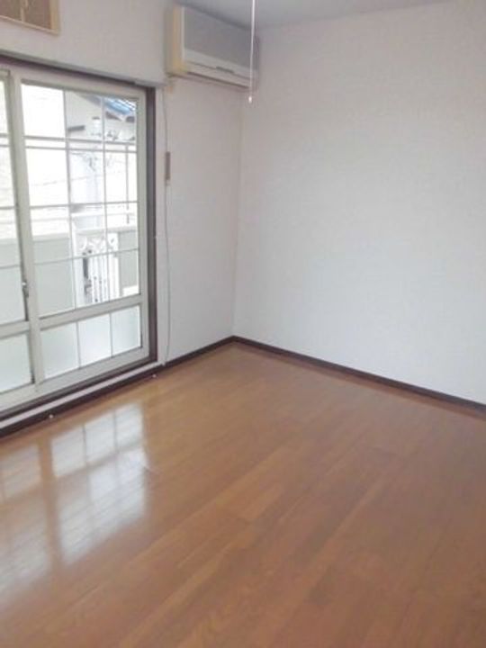 ドミールmの居間