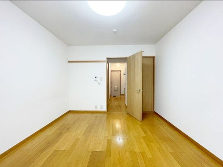 PRIMAVERA元住吉203の居間