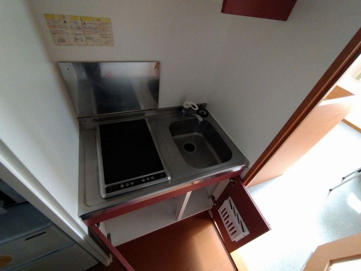 レオパレスホワイトコート高田西のキッチン