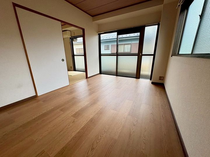 カーサシマダ101の居間