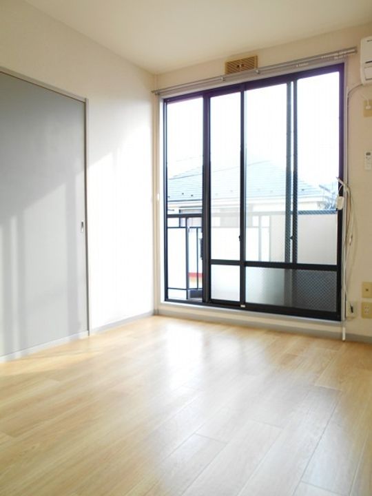 ハーベスト203の居間