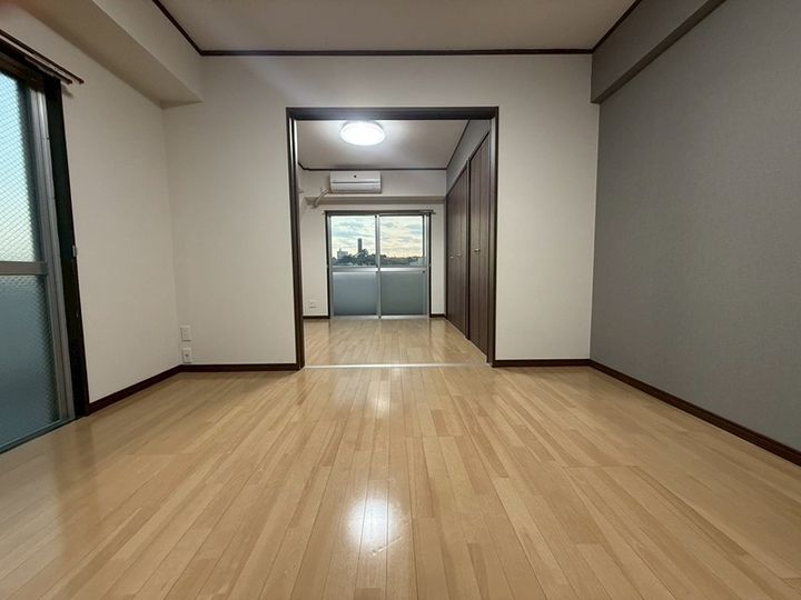 マリナーズプラザ東蒔田の居間