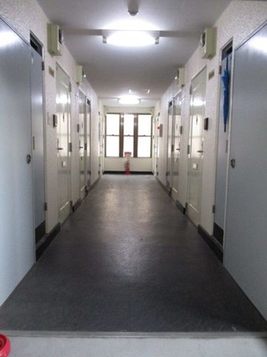 エスケイハイツ308の玄関