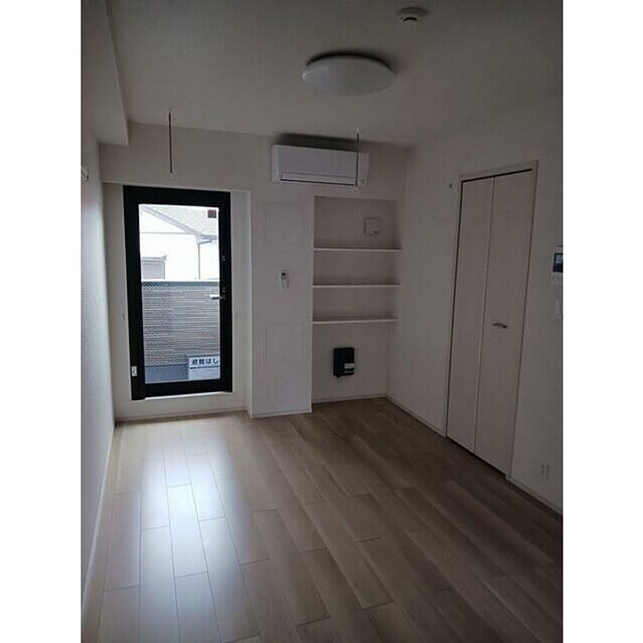 ルーエ リヒトの居間