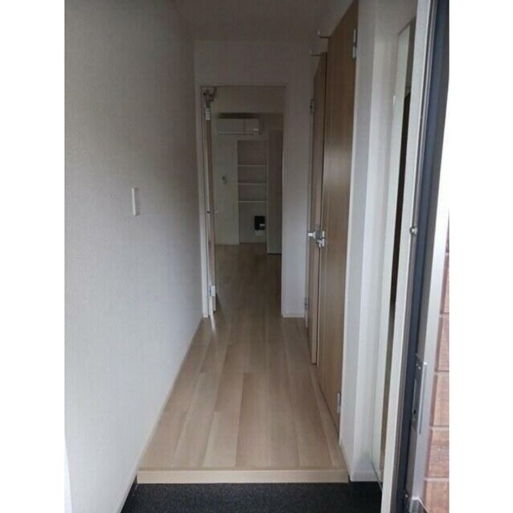 ルーエ リヒトの玄関