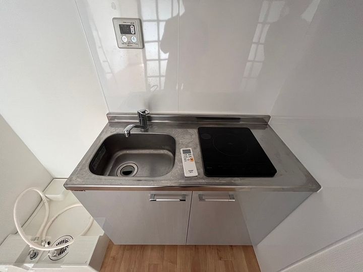パレス蒔田204のキッチン