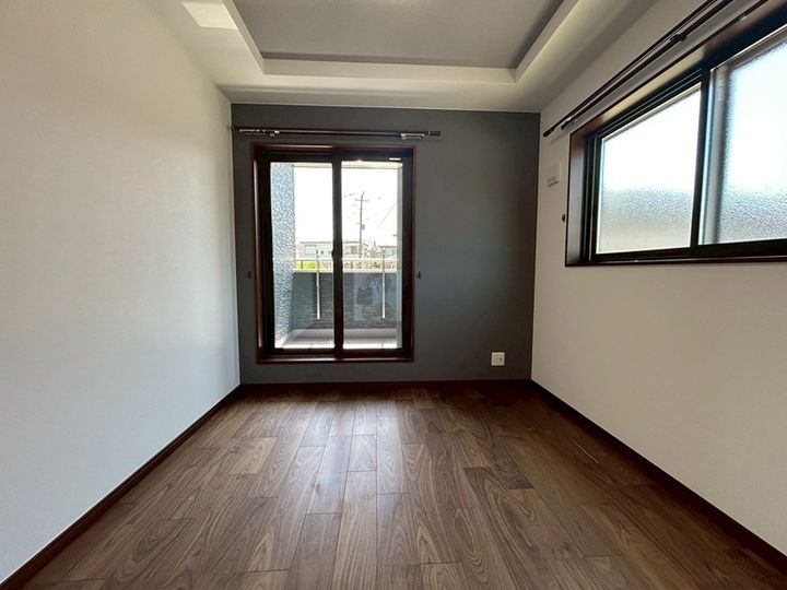 Comfort Egamiの居間