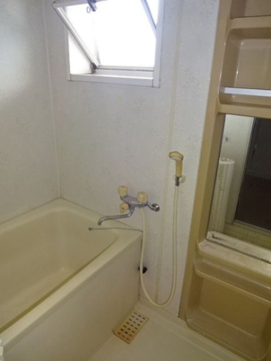 グランディール希望が丘Aの風呂