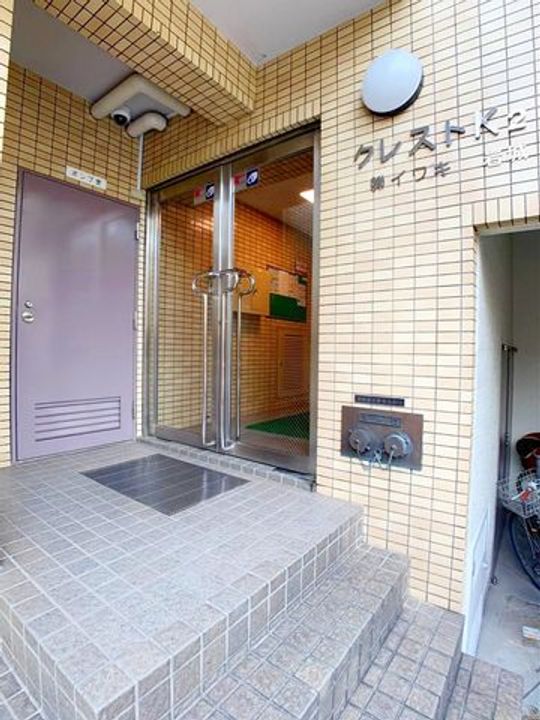 クレストK2703の玄関