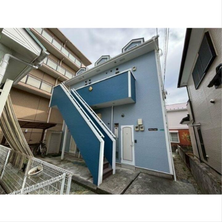 ホワイトコートの外観