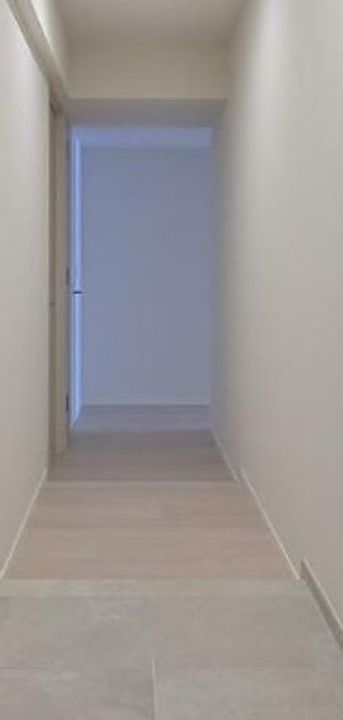 クラリティア横濱反町の玄関