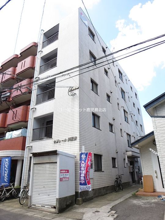 セジュール新屋敷101の外観