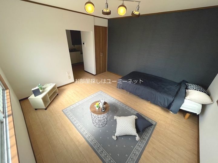 坂元ビルの居間