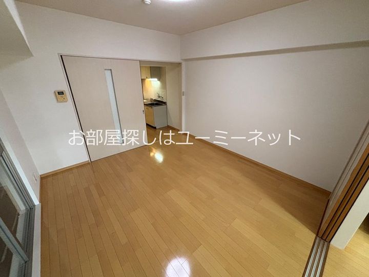 Kマンションの居間