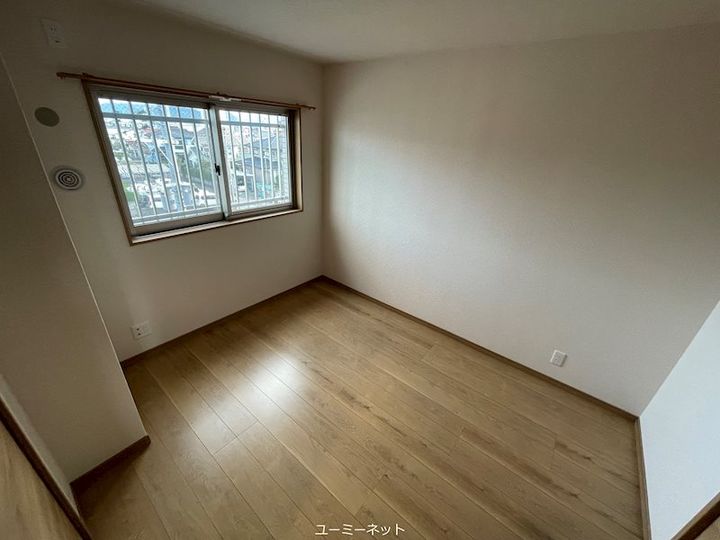 BASIC B.L.D 隼人101の居間